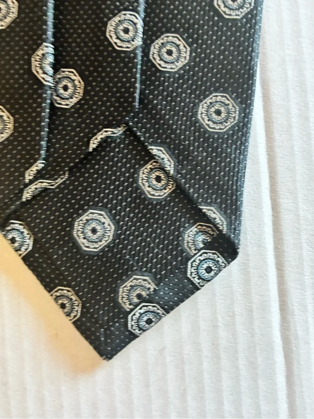 David Donahue Purple Geometric Silk Tie Black silver  3” Handmade USA